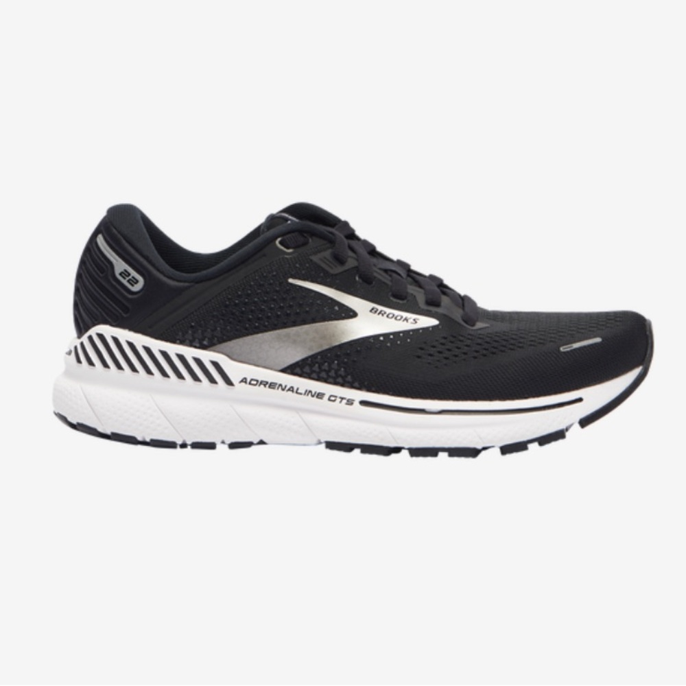 NWO tags Men's Brooks adrenaline